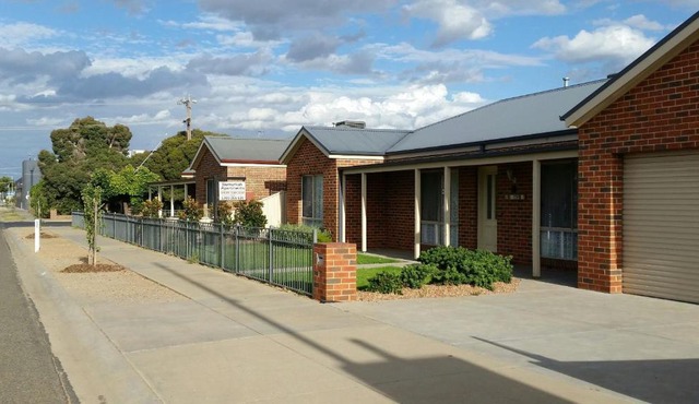 Numurkah Self Contained Apartments - The Saxton