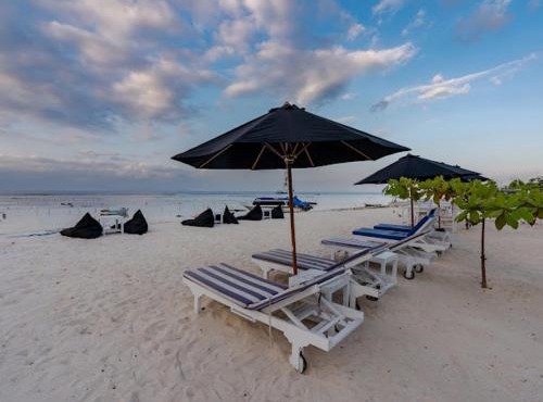 Nusa Indah Onai Hotel