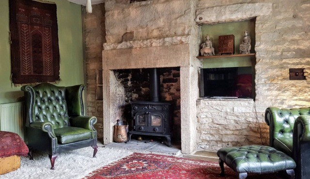 Nutclough Cottage - Log Fire and Valley View