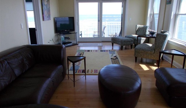 NW101 West Spruce Avenue, Unit 404
