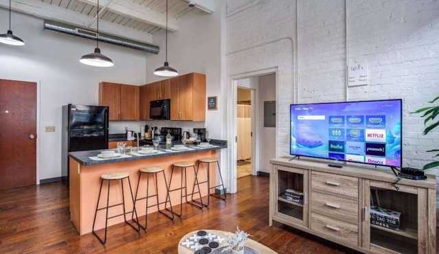 NY Style Loft w/KingBed