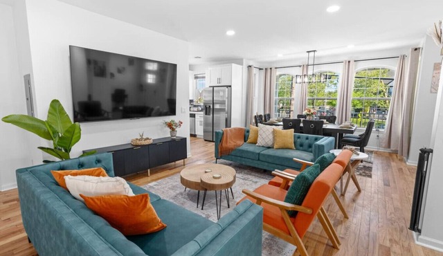 NYC 20min | Free Parking | Hot Tub | EWR 15min