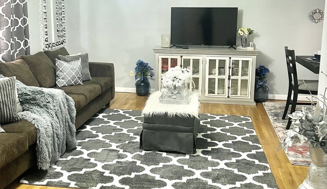 NYC DIAMOND BRONX 3bedrooms/2bathrooms/4beds/ washer/dryer