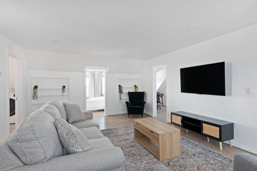 Nyc skyline view, 17m- Manhattan, Prime location