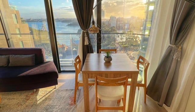 NYEs Firework HarbourBr 2b2b