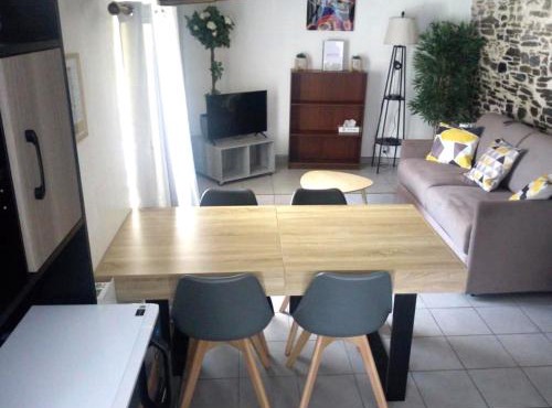 NYNO DIGRABEN - House for Rent