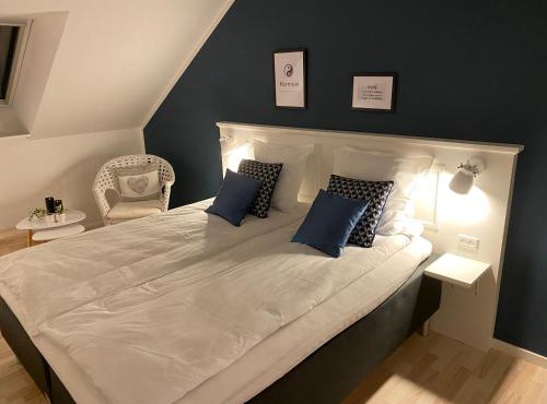 Nyopført luksusværelse i naturskønne og rolige omgivelser