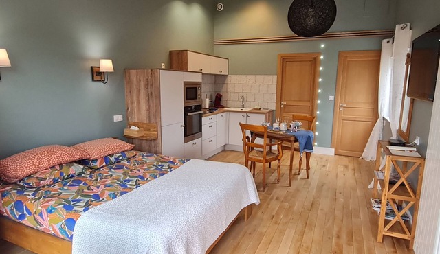 Ô de Mer* - Independent studio 20 metres from the beach