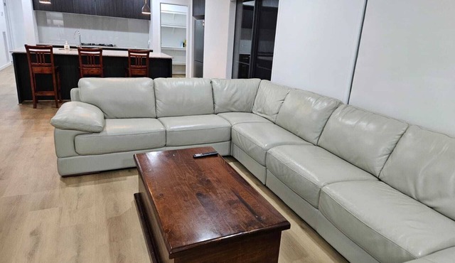 O Stylish 4 Room Oasis with 65" TV