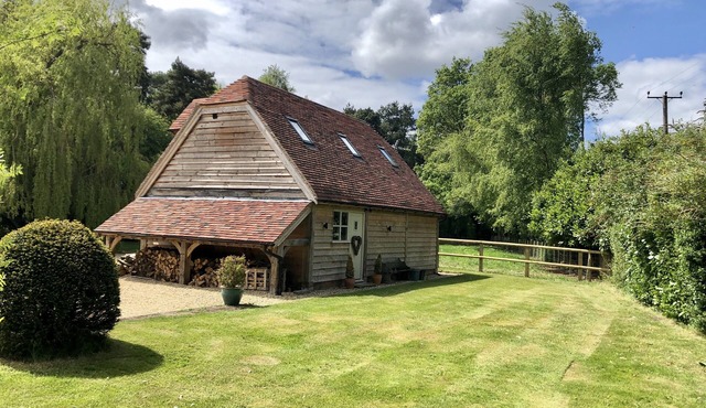 Oak Barn @ The Croft - Idyllic Luxury Barn Conversion near Knutsford, Cheshire.