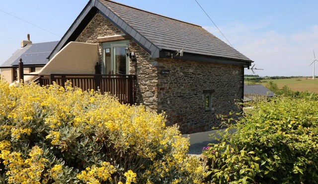 OAK COTTAGE, family friendly, with a garden in Tregony