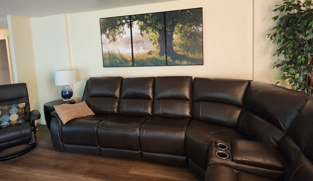 Oak Creek Acres 3-bedroom house on 12 acres just outside of Dallas Oregon