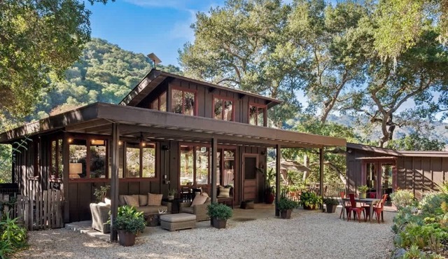 Oak Haven Retreat | Home & Cottage + Hot Tub