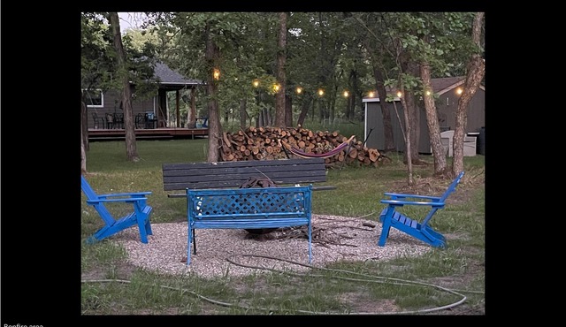 Oak lake Beach Glamping, Golf, Beach basement apartment