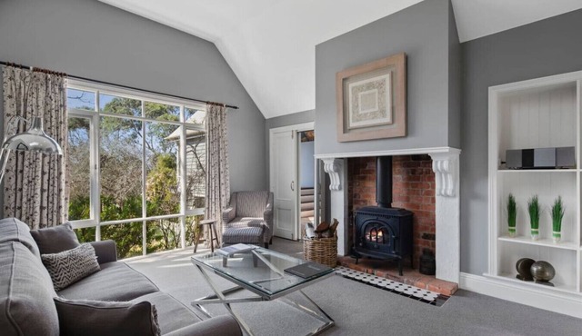 Oak Leaf Suite at Oaktree Lodge