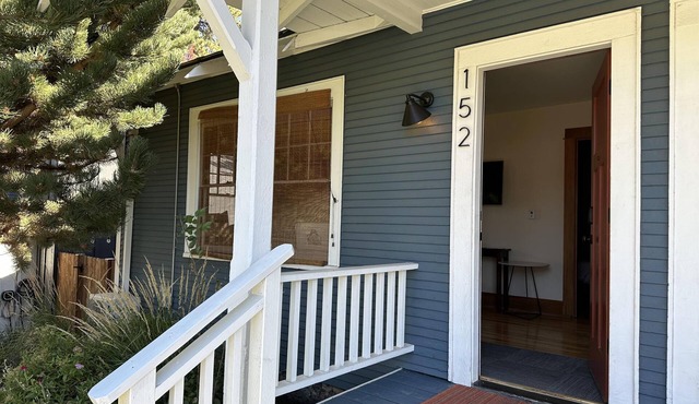 Oak Millhouse - Beautifully restored home in Downtown Old Bend