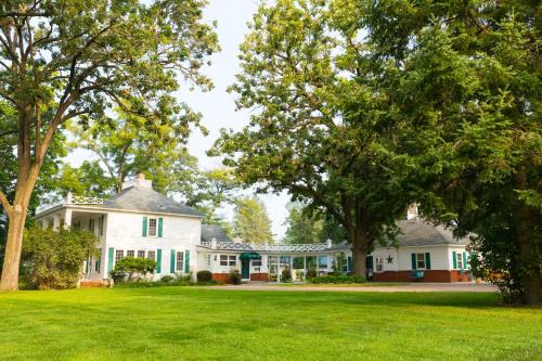 Oak Park Inn