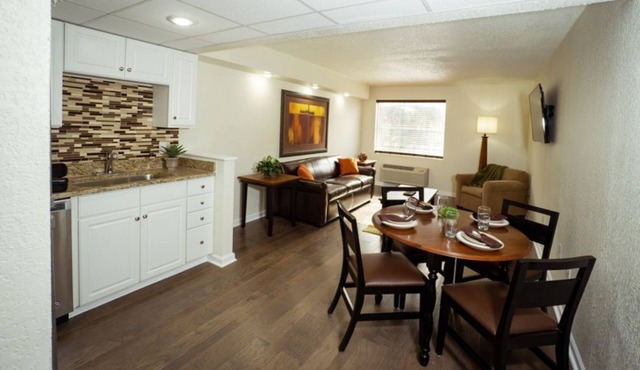 Oak Ridge Tranquil 1BR Condo in Branson