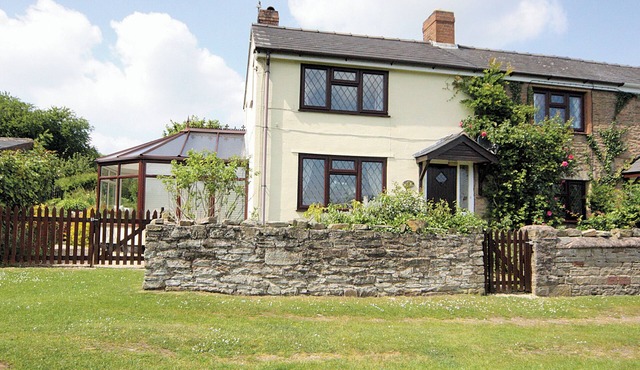 Oak Tree Cottage - E5062