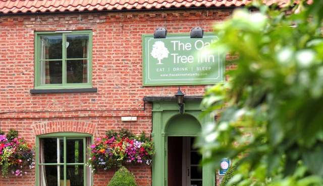 Oak Tree Inn