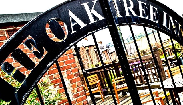 Oak Tree Inn