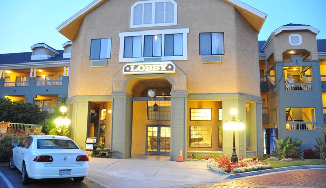 Oak Tree Inn