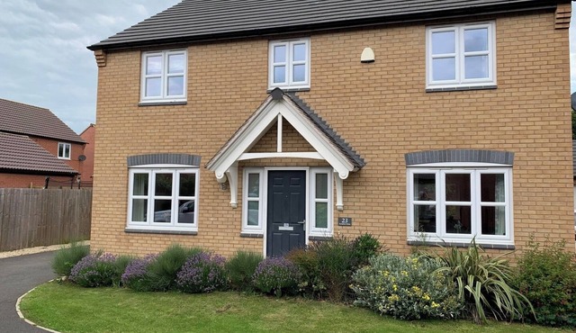 Oakham Haven: Modern 3-Bedroom Family Retreat