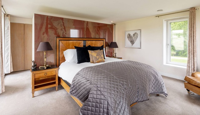 Oaklands - Unique and Stylish Eco-home in Somerset