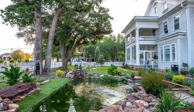 Oaklea Mansion Bed and Breakfast