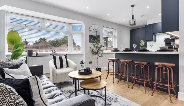 Oakleigh House 3 bed