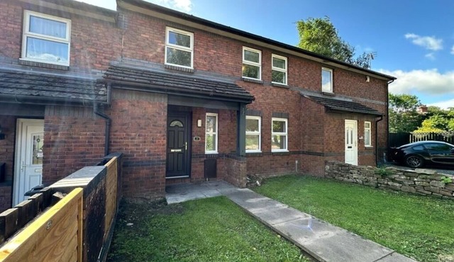 Oakleigh Way, Sleeps 5, Fully Furnished, Self Check In