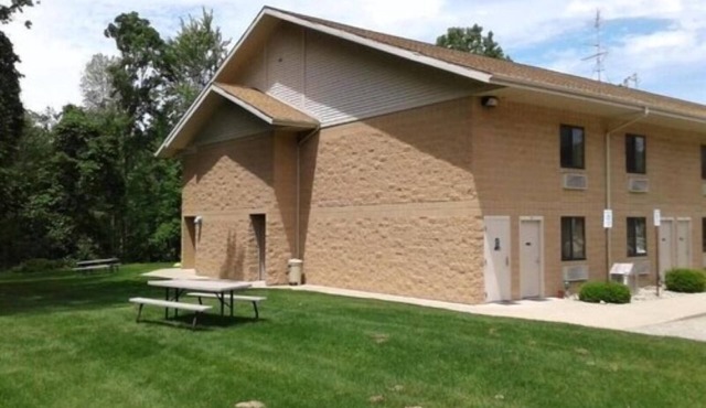 Oakridge Motel