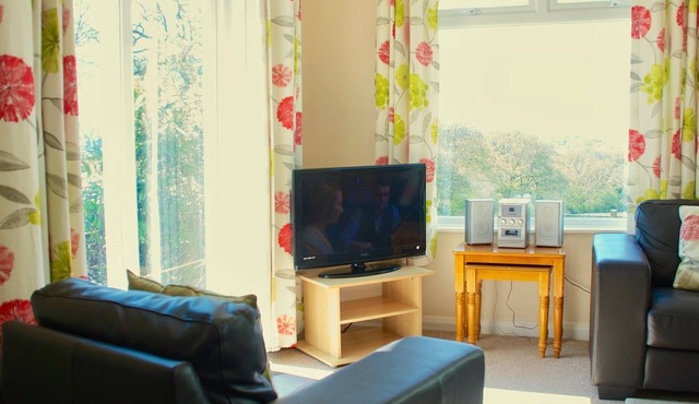 Oaktree Cottage a house with amazing views of the Devon Countryside