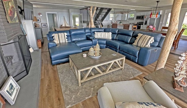 Oars, Shores & Anchors-3 Bedrooms/2.5 Bathrooms