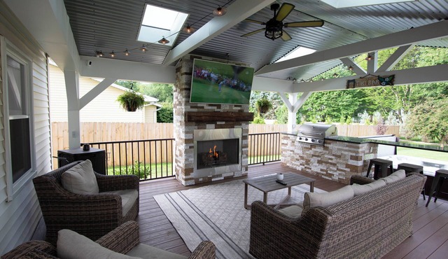 Oasis at Avalon Lakes - Hot Tub - Gas Fire Pit - Outdoor livingroom w/gas fire