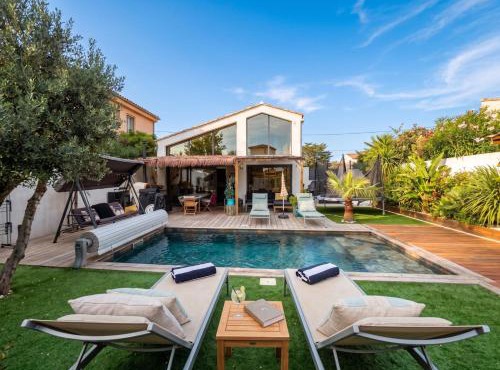 Oasis Balinaise, Piscine Chauffée - Villa Penida