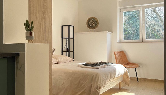 Oasis & charm in the heart of town