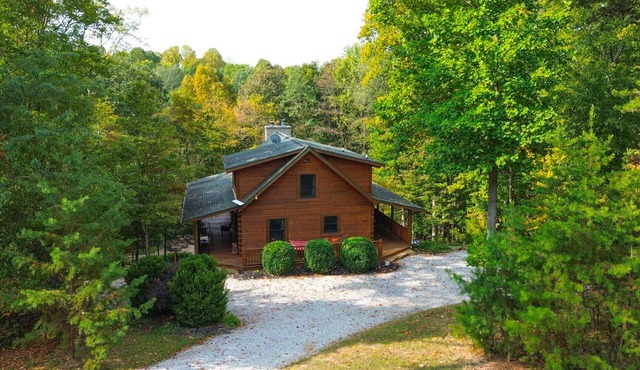 Oasis Glen Cabin | Private Pool | Hocking Hills