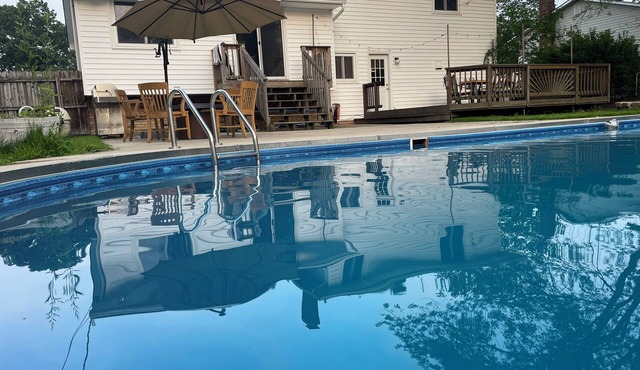 oasis inground pool 6 person hot tub, getaway close to it all