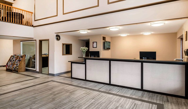 Oasis Inn Tacoma near JBLM