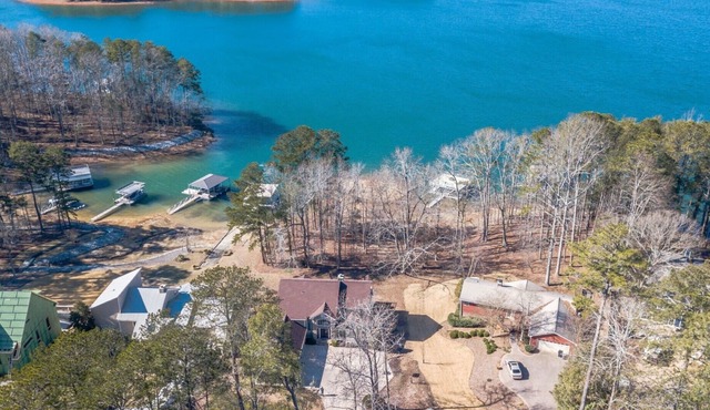 Oasis - Lakefront, Open Floorplan, Boat Dock