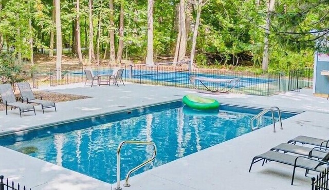 Oasis Near Beach | Pool | Hot Tub | Pickleball