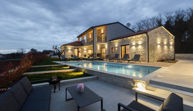 Oasis of peace, with wellness, playground, pool, barbecue