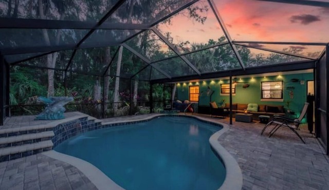 Oasis privacy heated Pool Game room 3 mins Sister Spring