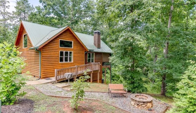 Oasis- Spa Cabin W/Sauna, Jacuzzi, and Rain Shower/hot tub