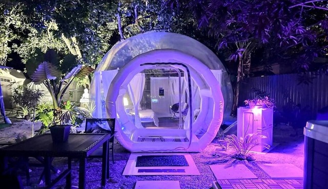 Oasis style jacuzzi glamping gym parking bbq secure
