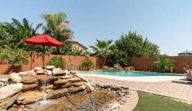 Oasis Villa With Pool, Putting Green & Pool Table
