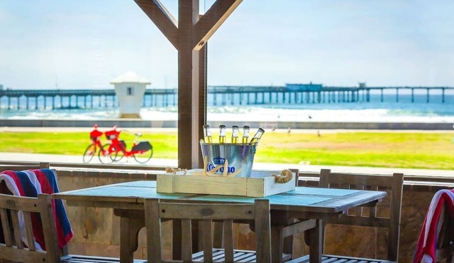 OB Pier #1 - Dog-friendly, waterfront duplex with beach access & private patio!
