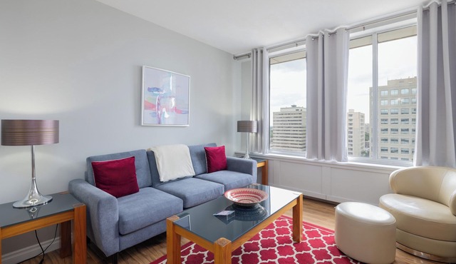 Obasa Suites At The Hamilton