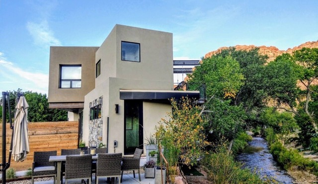 OBSERVATION POINT- 2 Miles from main entrance to ZNP New Barrel Sauna by river